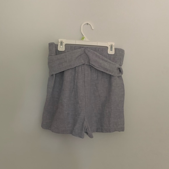 Dynamite Grey Paperbag Linen Shorts - Picture 4 of 5